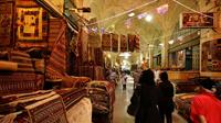 Vakil Bazaar in Shiraz - go shopping in Iran - (c)blondinrikard